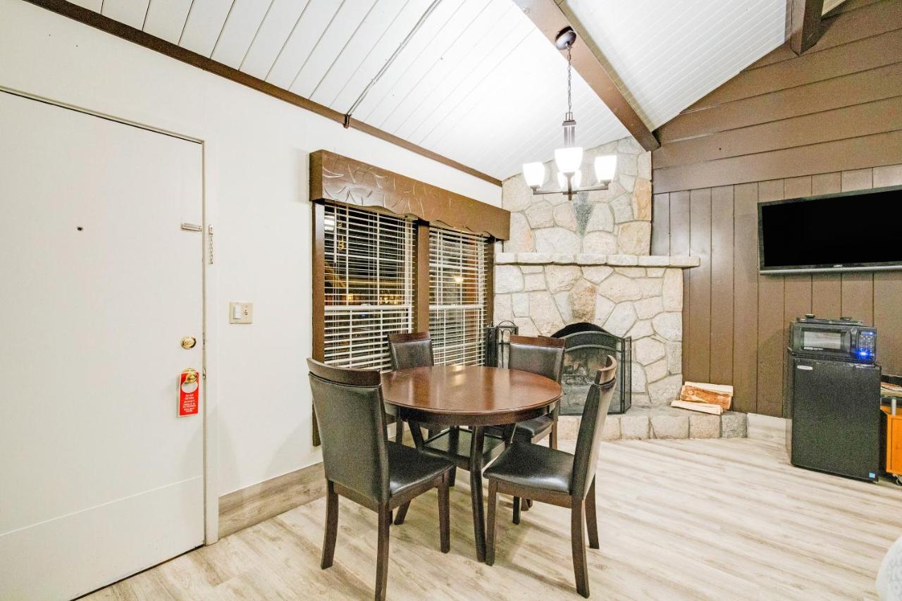 Arrowhead Tree Top Lodge Lake Arrowhead Exterior foto