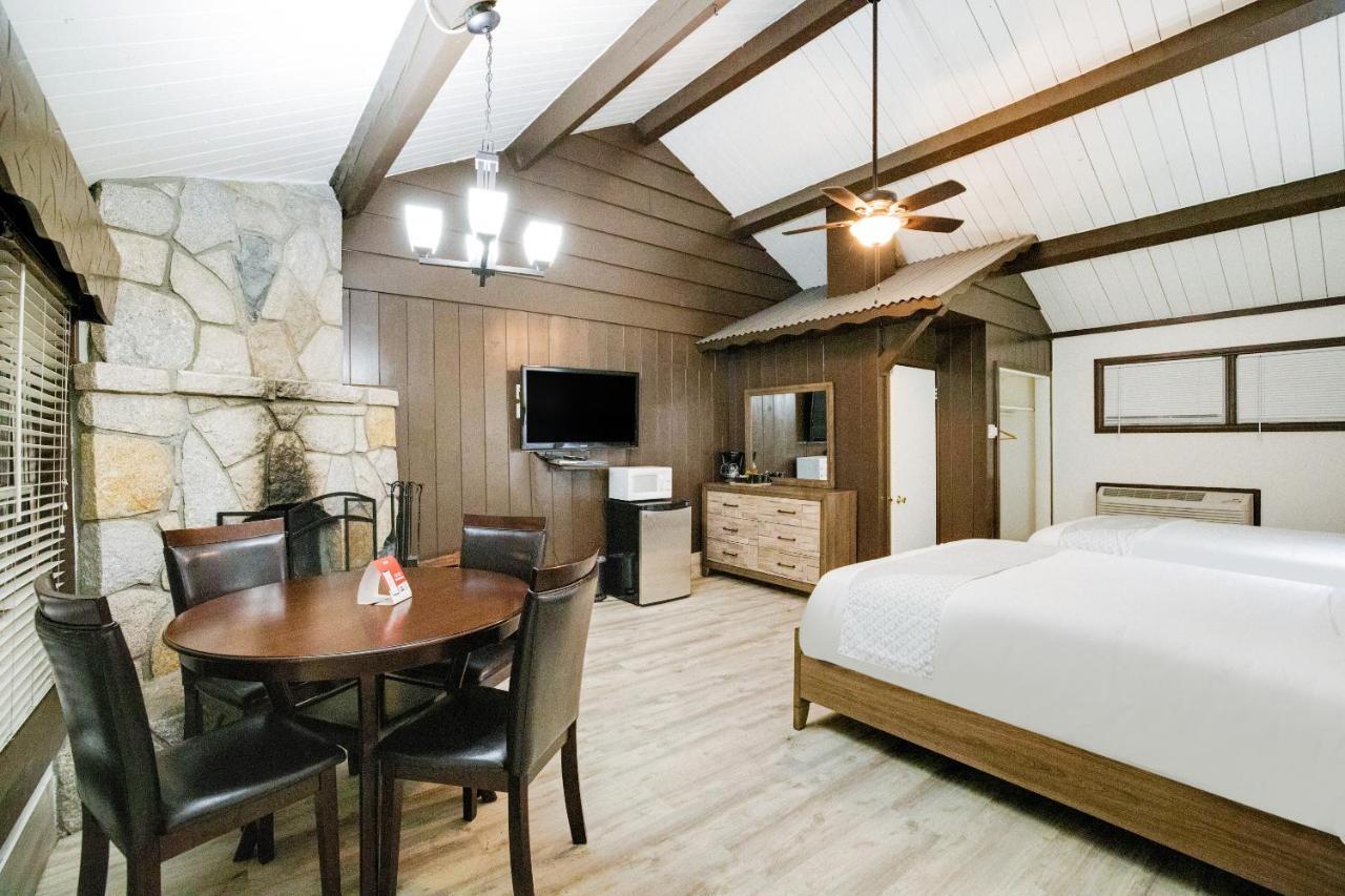 Arrowhead Tree Top Lodge Lake Arrowhead Exterior foto